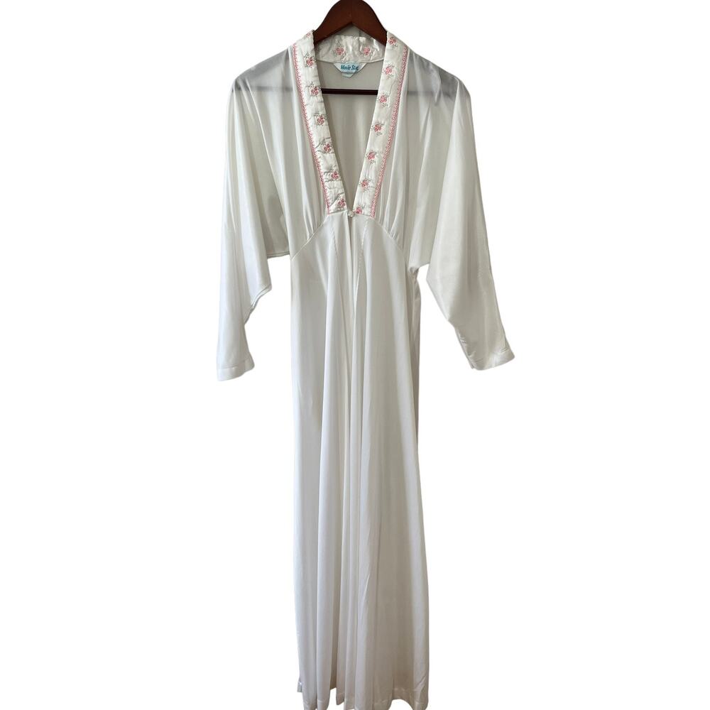 Vintage 70s Elegant Long Flowing Satin Trimmed Robe